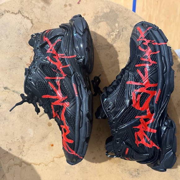 Balenciaga Black and Red Sneakers - Picture 1 of 3